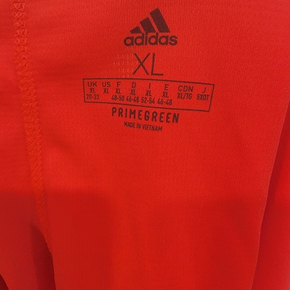 XL Hot pink Adidas 3" shorts - Picture 3 of 3